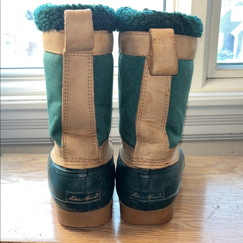 Eddie Bauer Forest Green and Tan Lined Winter‎ Duck Boots 7M